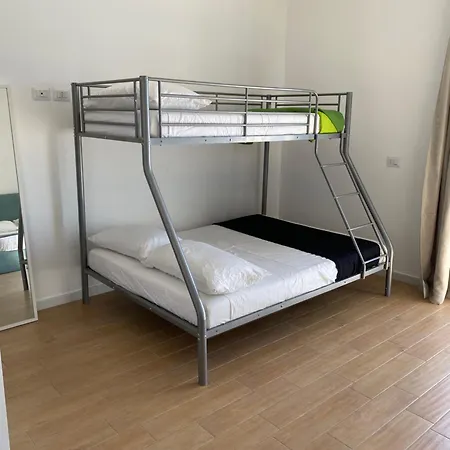 Apartment G's